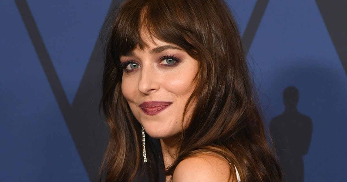 Decoding Dakota Johnson's Enduring Physique & Modeling Success